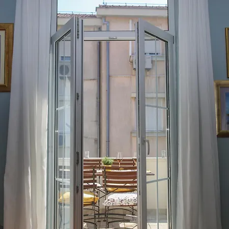 Apartment Lux Duje *