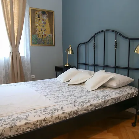 Apartment Lux Duje