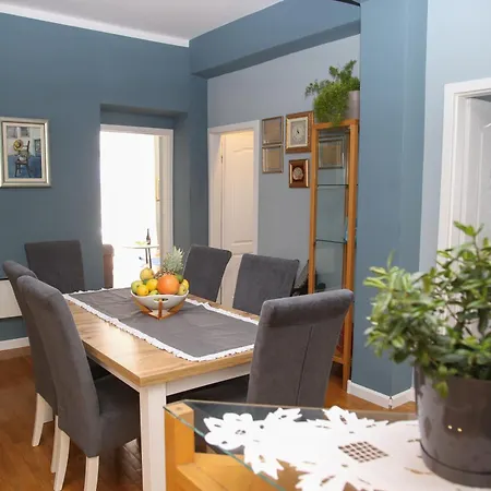 Apartment Lux Duje *